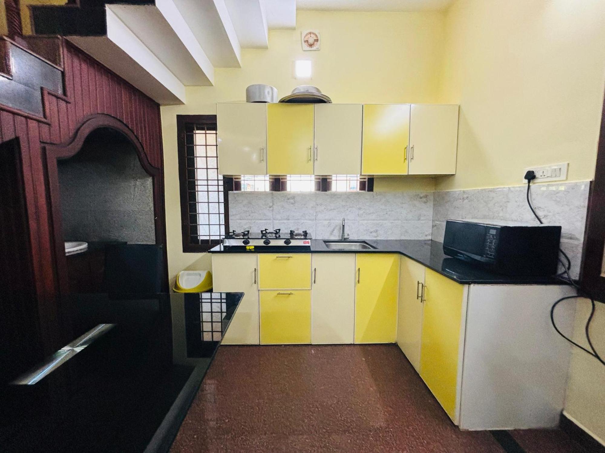 فندق Isha Residency Kochi المظهر الخارجي الصورة