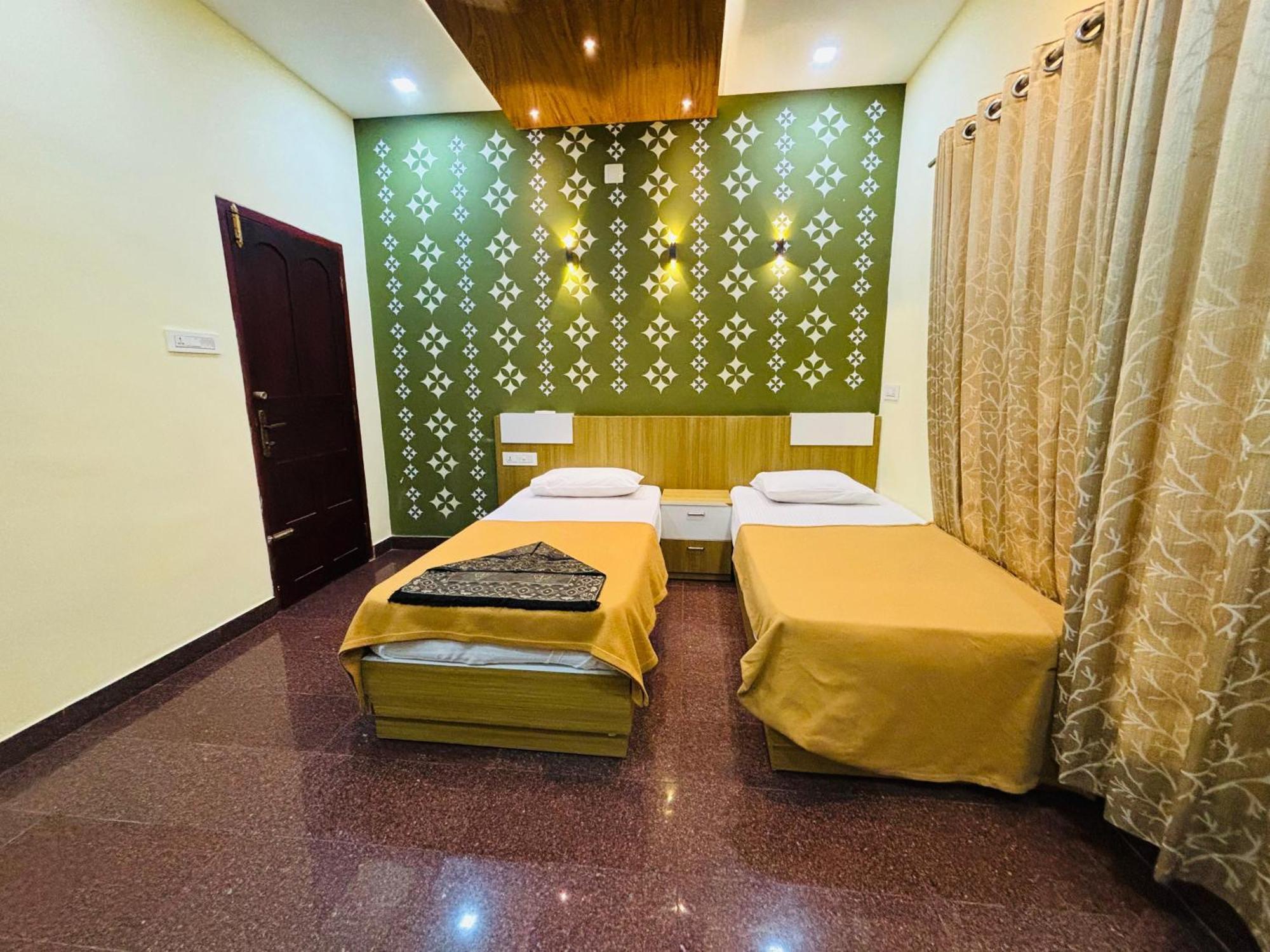 فندق Isha Residency Kochi المظهر الخارجي الصورة