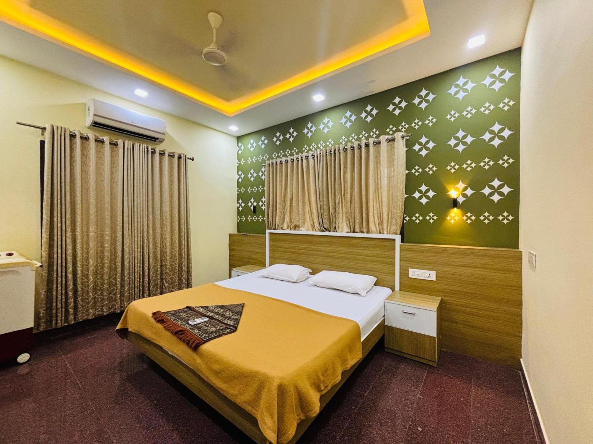 فندق Isha Residency Kochi المظهر الخارجي الصورة